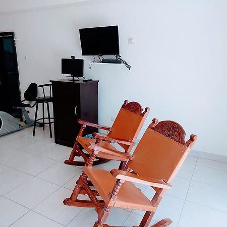 Departamento 23 Centrico , Confortable , Cerca De Galerias Mall , Vado Del Rio , Pepsi , Consulado, Cas 에르모시요 외부 사진